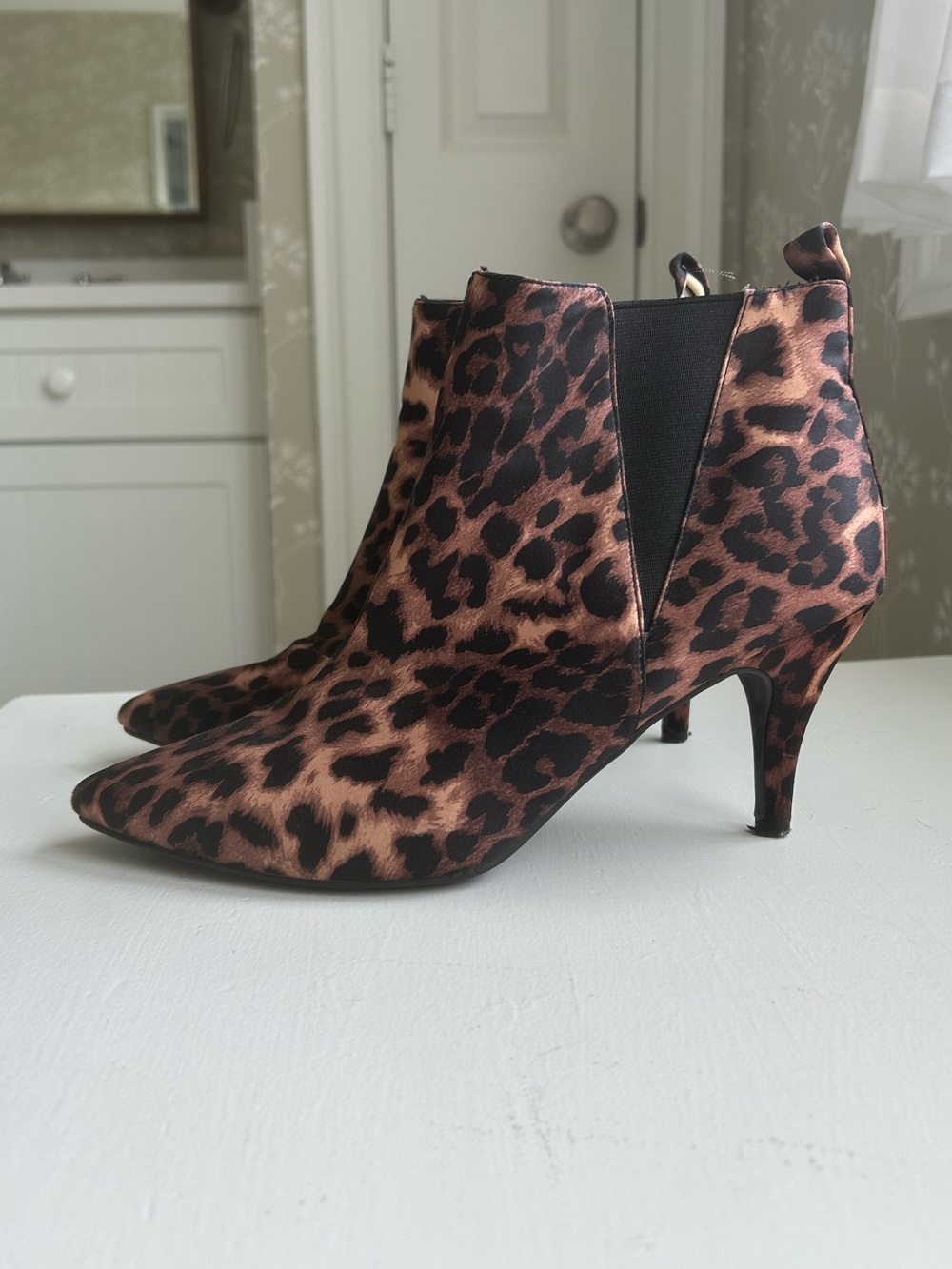 Pointed Toe Animal Print Bootie 40